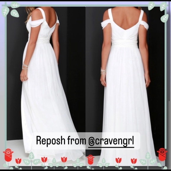 Ocean Of Elegance Ivory Maxi Dress Medium Size - Picture 2 of 5